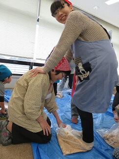 作って楽しい！食べておいしい！手作りみそ～埼玉県産の大豆を使って～